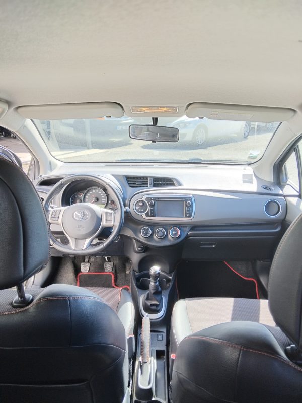 Toyota yaris 3 – Image 7