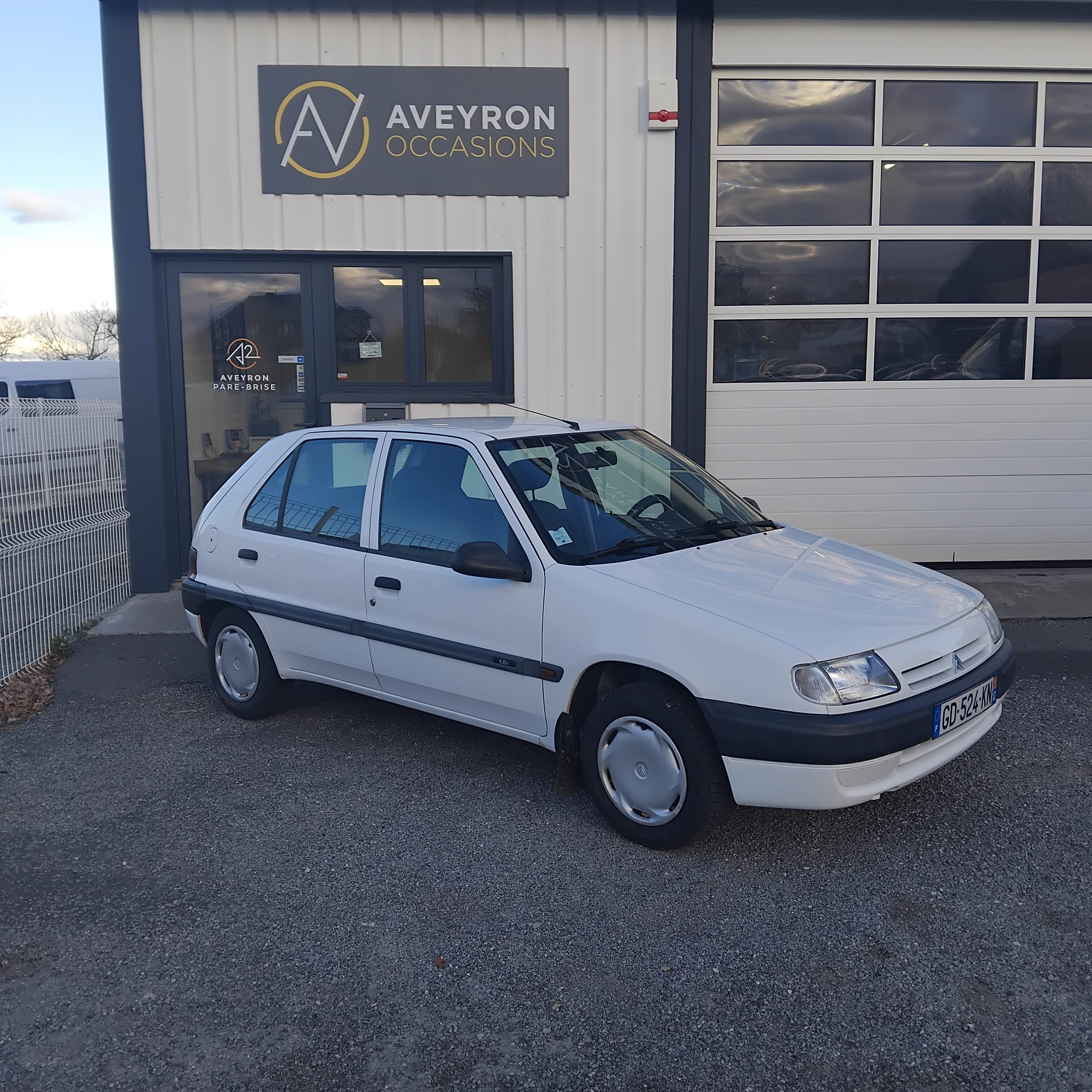 Saxo 1.0 5P