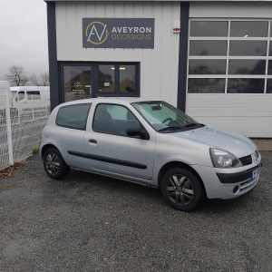 Clio 2 1.2i